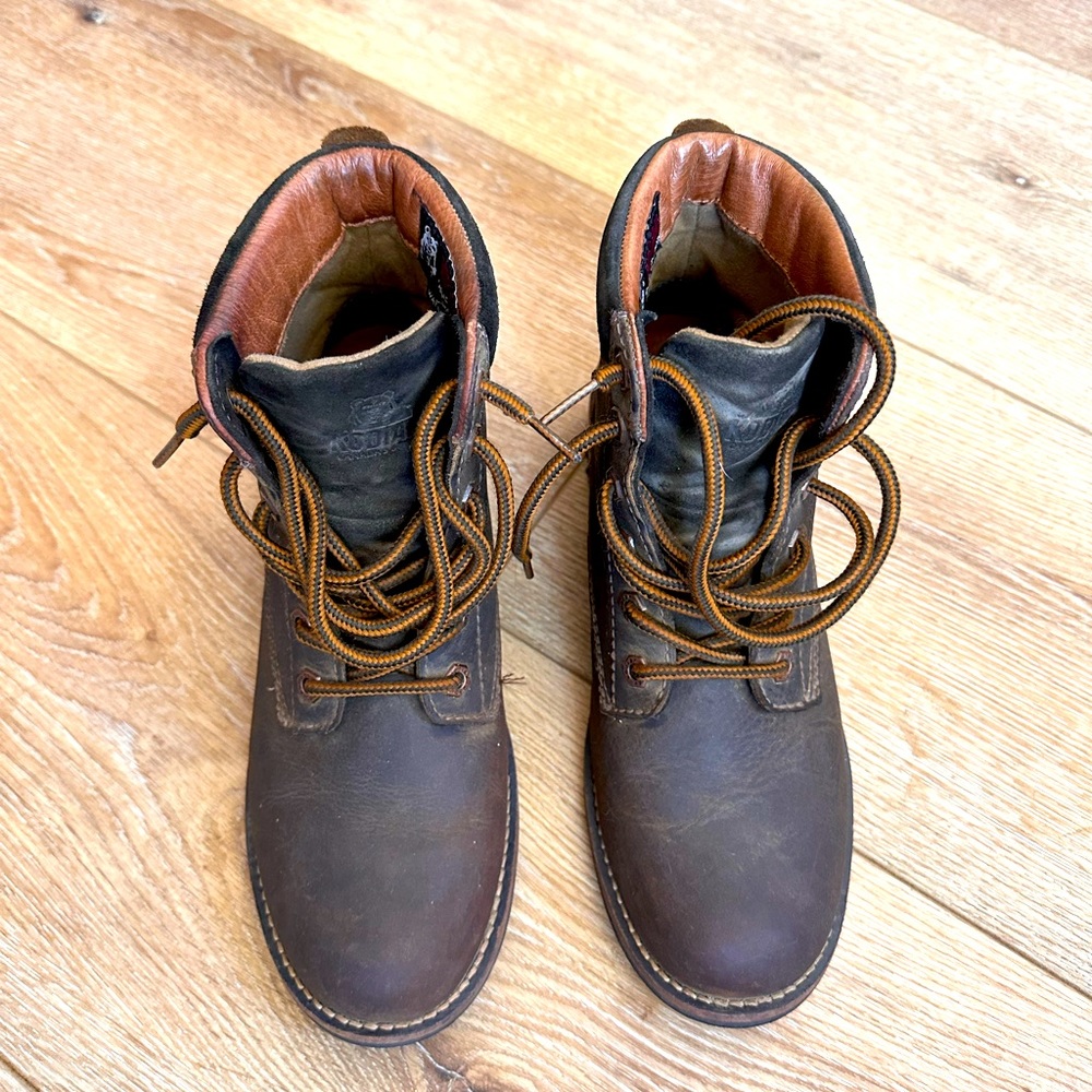 Women’s Kodiak boots